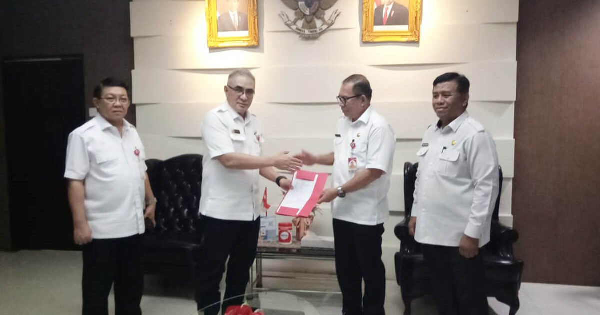 Darwin Muksin Plh Bupati Bolmut