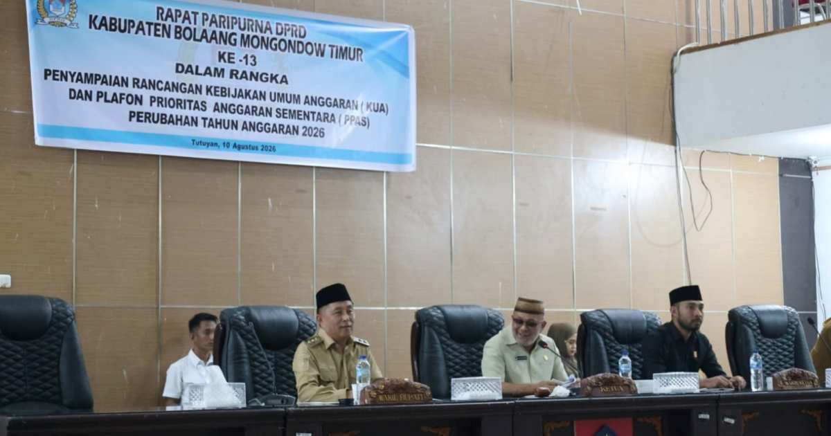 Suasana rapat paripurna DPRD Boltim saat pembahasan Rancangan Perubahan KUA PPAS 2026.