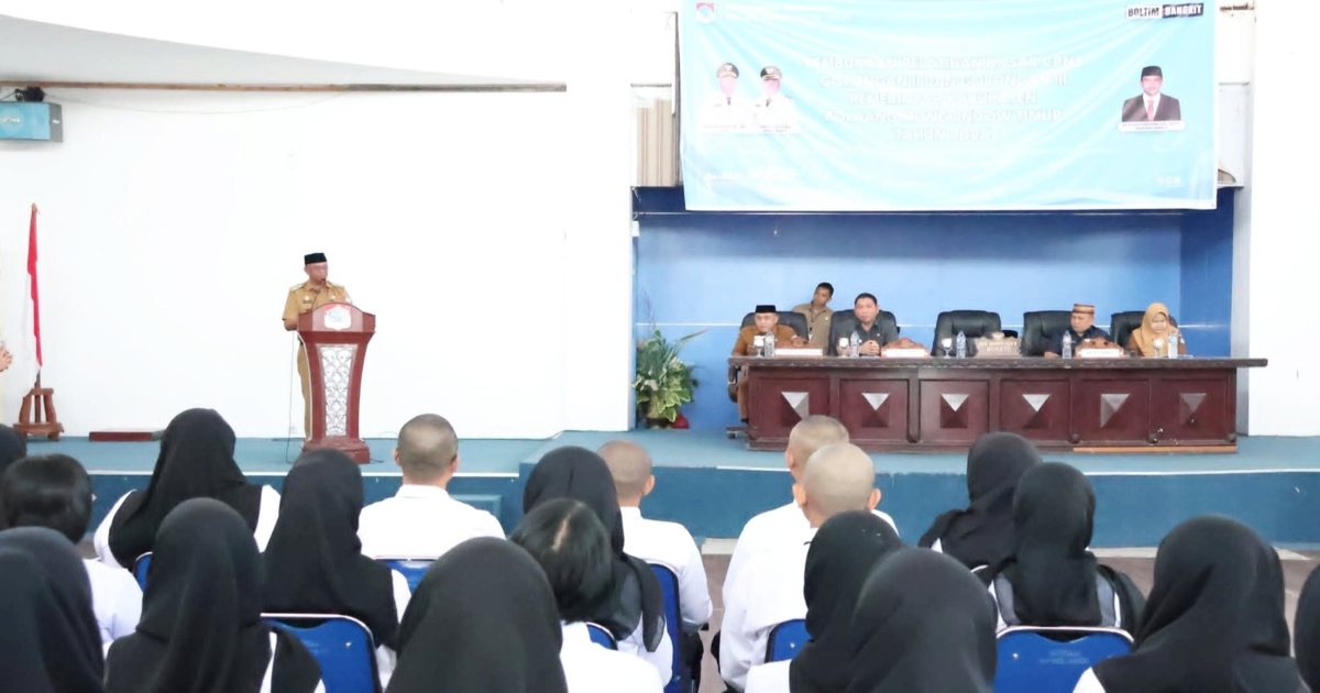 Bupati Oskar Manoppo membuka Latsar CPNS Boltim