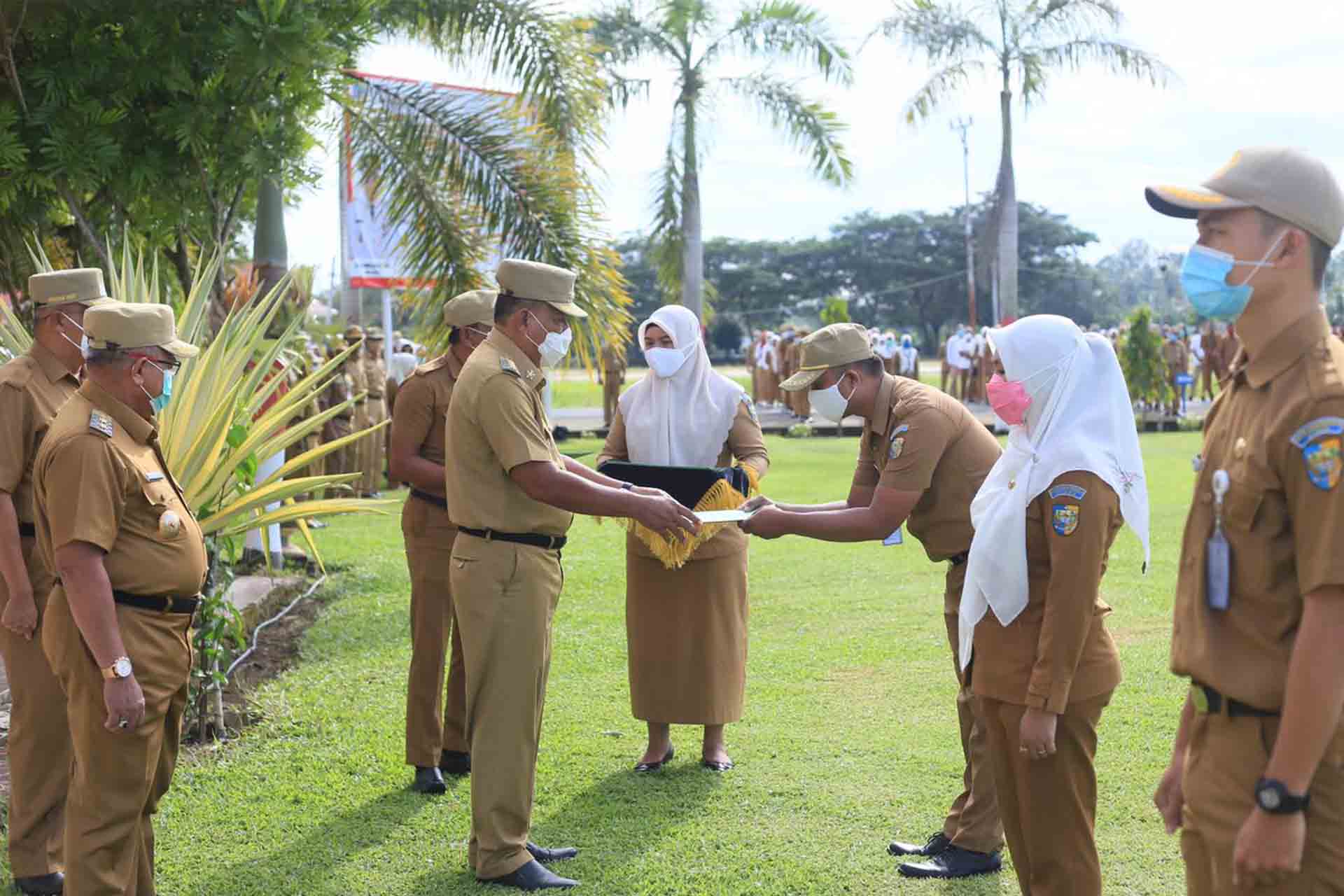 Bupati Bolmut