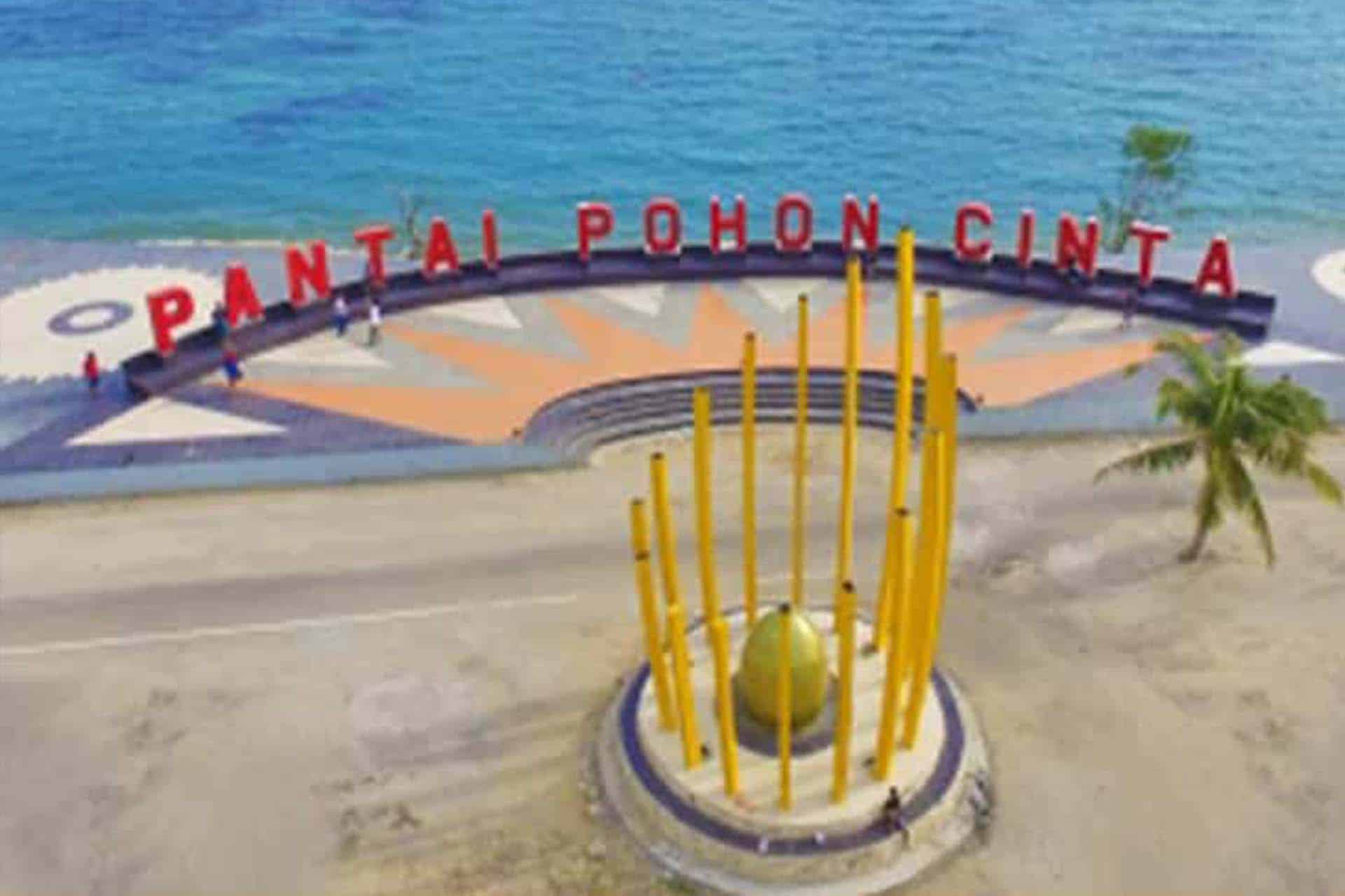 Pantai Pohon Cinta Gorontalo