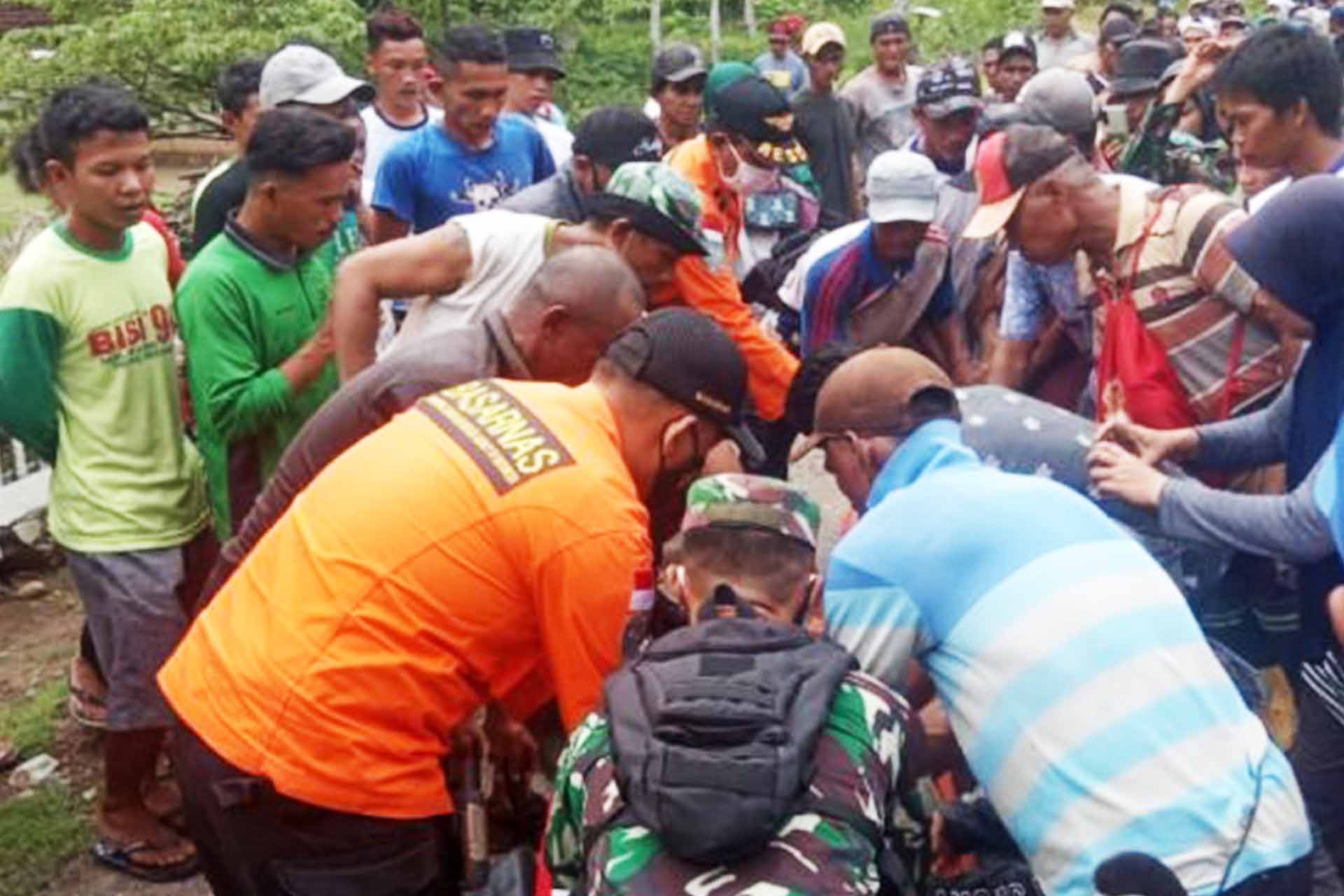 Terseret Arus Air Terjun Sidodadi
