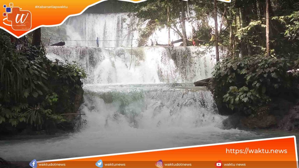 Air Terjun Piala