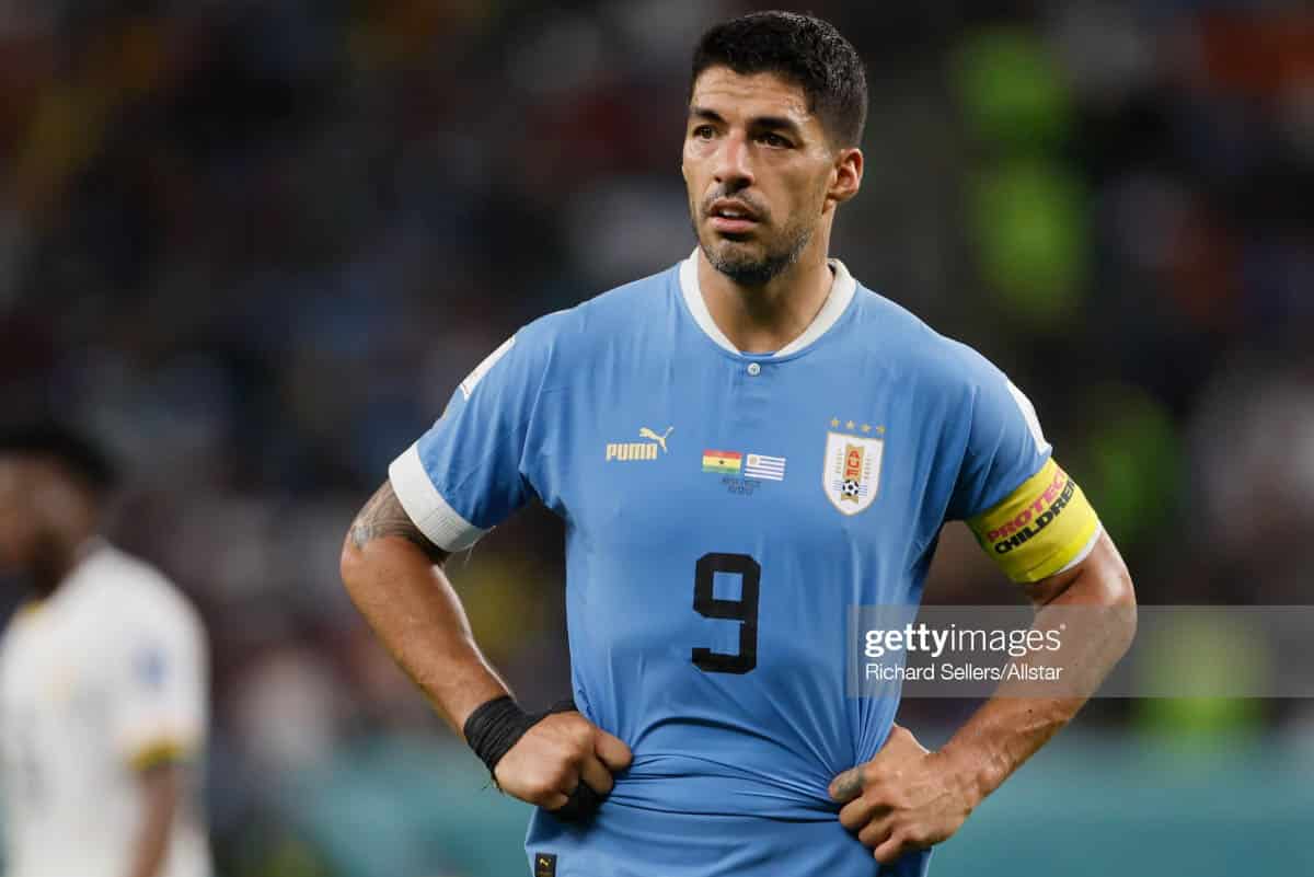 Luis Suarez Mengalami Cedera Lutut