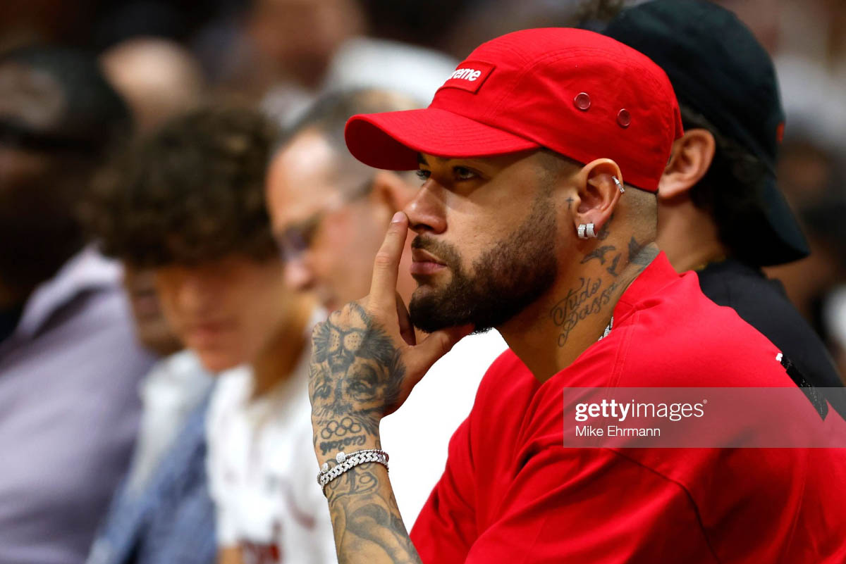 Chelsea Dalam Perburuan Neymar