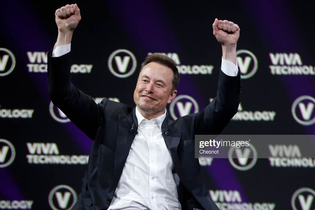 Elon Musk Mengambil Alih Twitter dan Domain OpenAI