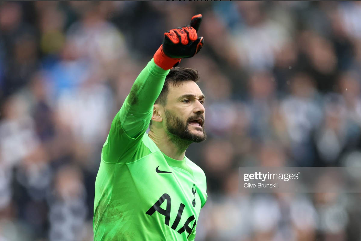 Hugo Lloris Diburu Arab Saudi
