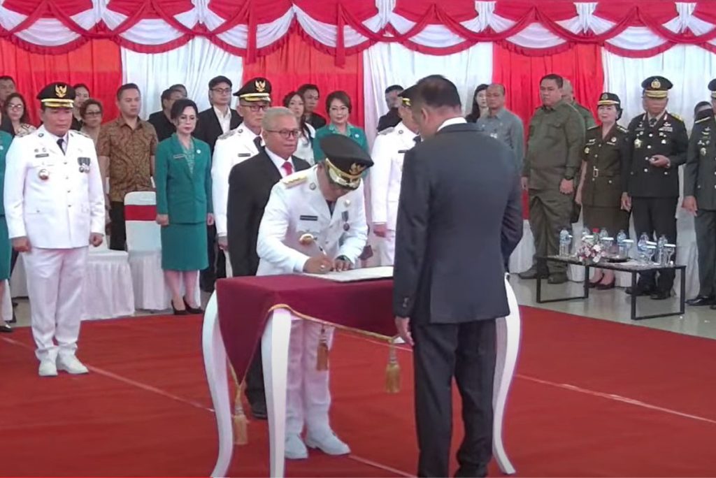 Sirajudin Lasena Pj Bupati Bolmut