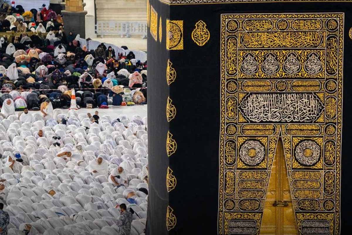 Ziarah Umrah Penduduk Uni Emirat Arab