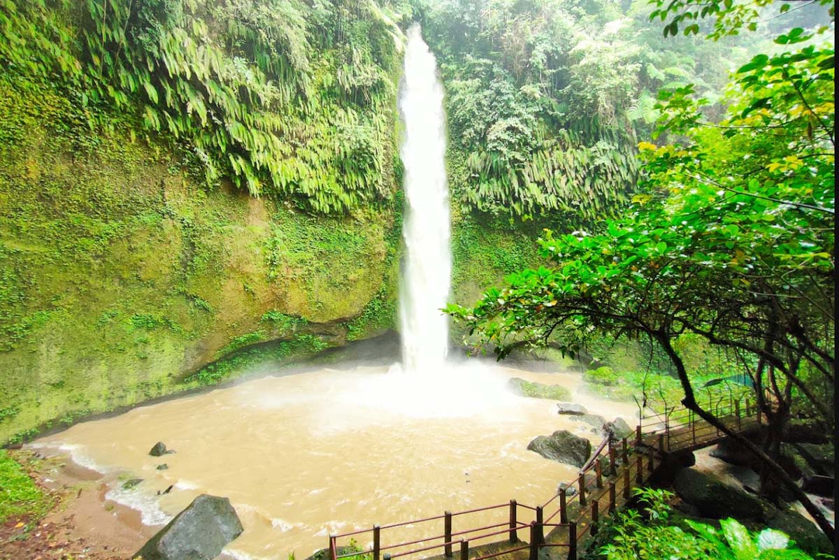 Air Terjun Tumimperas