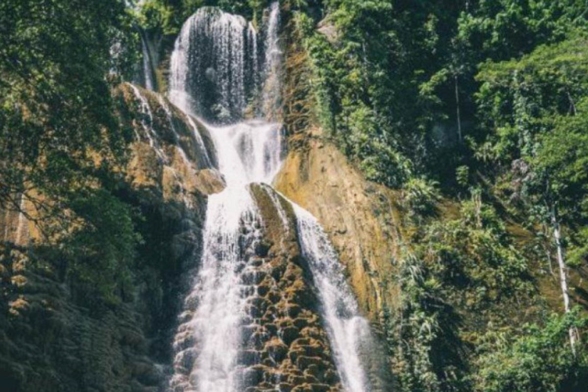 Air Terjun Raja