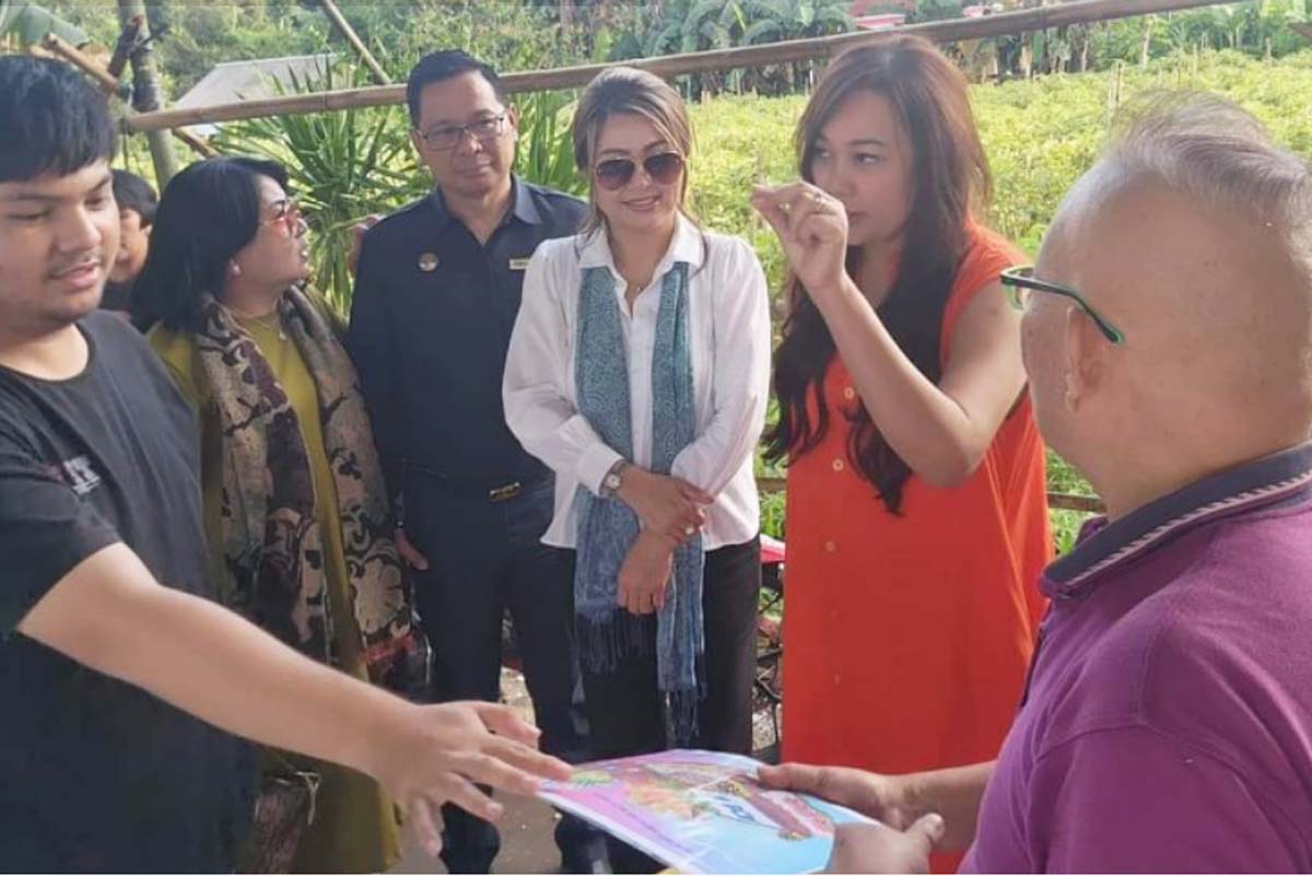 Kendaraan Hias Jelang Parade TIFF 2024