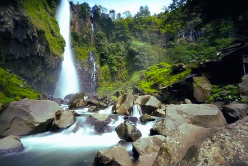 Air Terjun Takapala