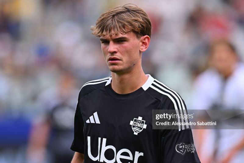 Chelsea incar Nico Paz
