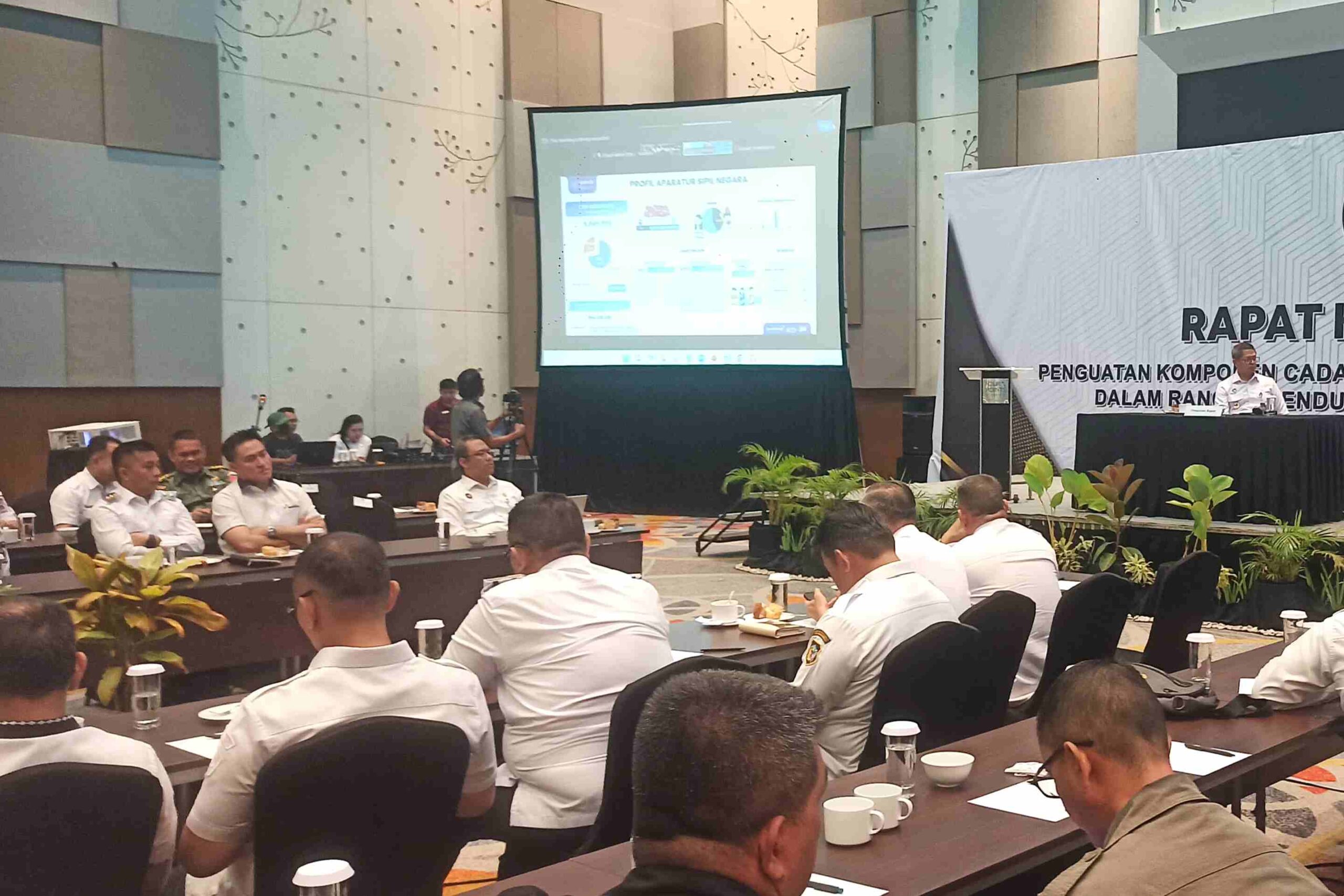 Argo Sumaiku hadiri Rakornas Komcad-Komduk di Manado