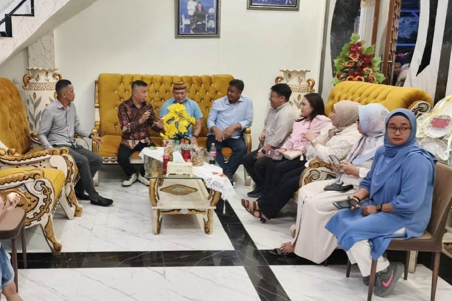 Open house Natal di rumah dinas Wakil Bupati Boltim