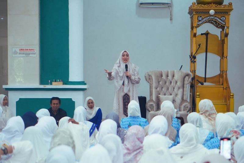 Safari Dakwah Angelina Sondakh