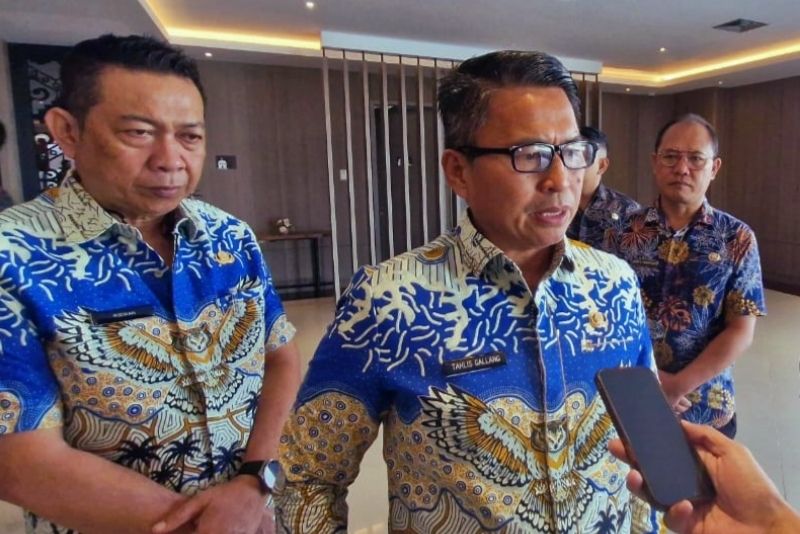 Tahlis Gallang Purna Tugas