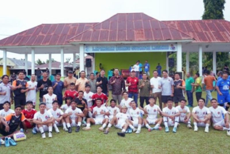 laga persahabatan Bolsel FC