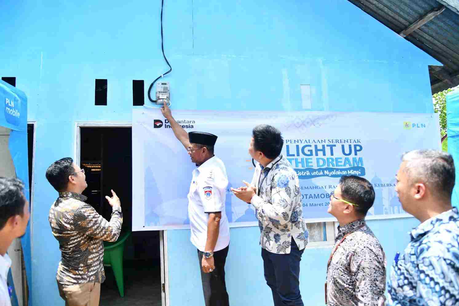 Empat keluarga di Desa Matabulu Boltim nikmati listrik gratis