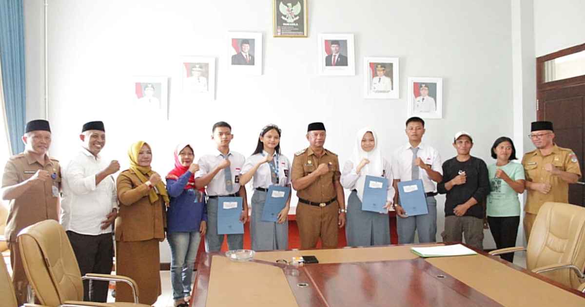 Bupati Oskar Manoppo melepas empat putra-putri terbaik Boltim ikut Paskibraka Provinsi Sulut dan Nasional 2026