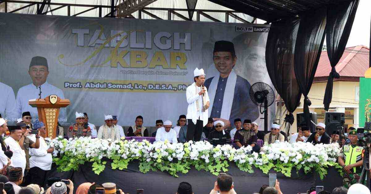 Suasana kegiatan Tabligh Akbar bersama UAS di Bolaang Mongondow Timur