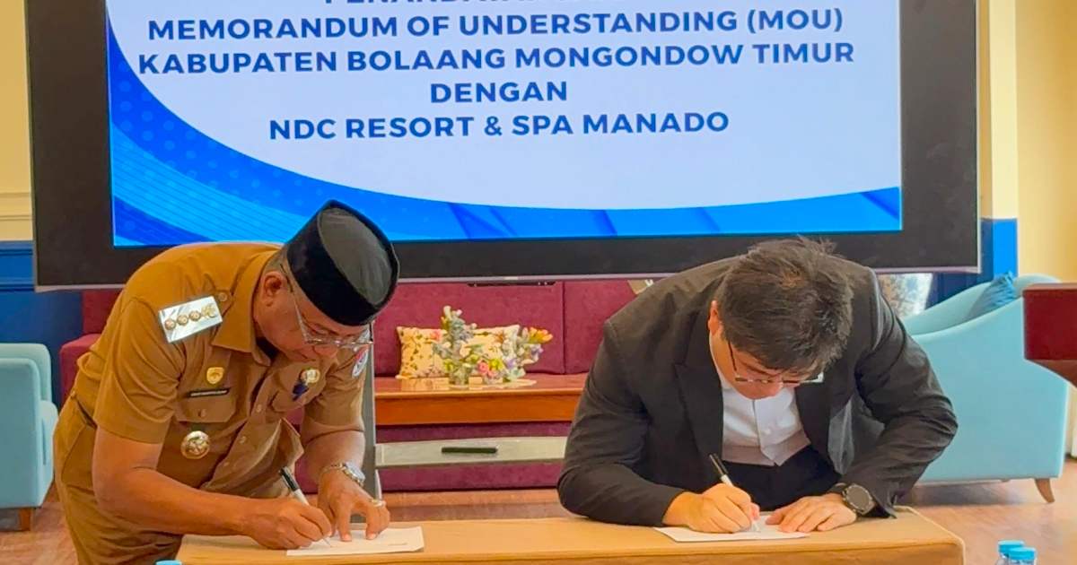 Bupati Boltim Oskar Manoppo menandatangani kesepakatan bersama PT Nusantara Dian Centre di Manado Kerja Sama Pariwisata Boltim