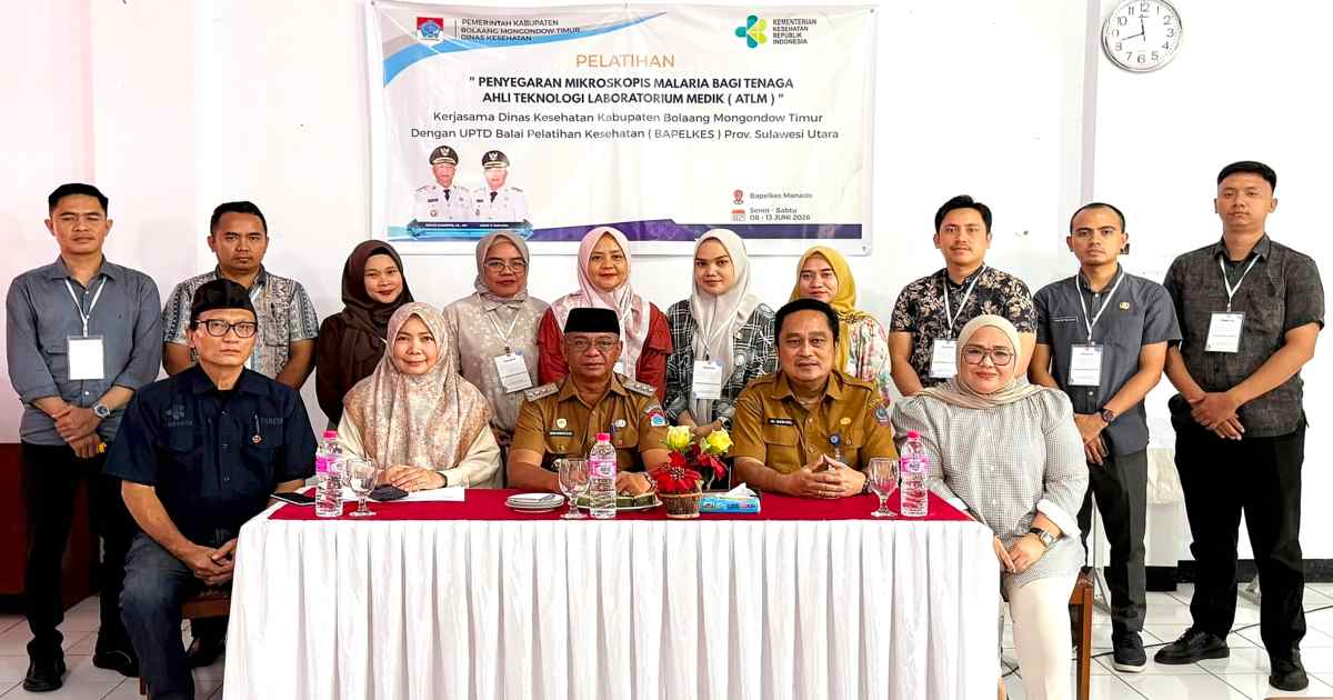 Bupati Oskar Manoppo saat hadir pelatihan penyegaran mikroskopis malaria di Boltim