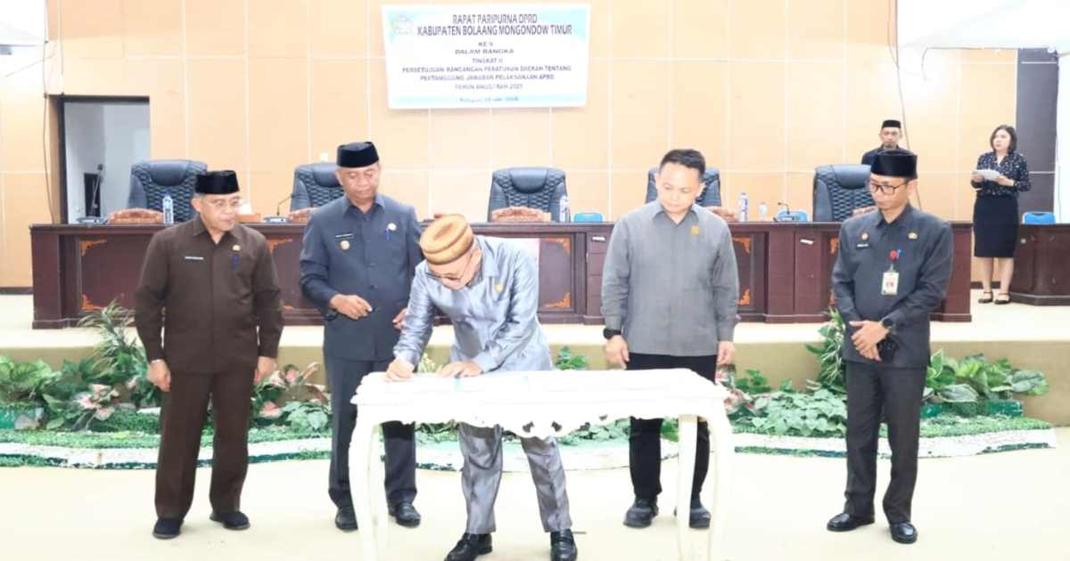 Penandatanganan berita acara persetujuan bersama APBD Boltim Tahun 2025