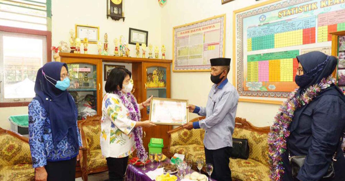 Penghargaan Anugerah Adiwiyata