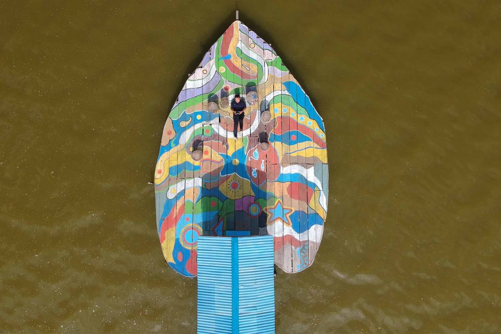 Danau Bunong Tawarkan Spot Foto Romantis • Waktu.news