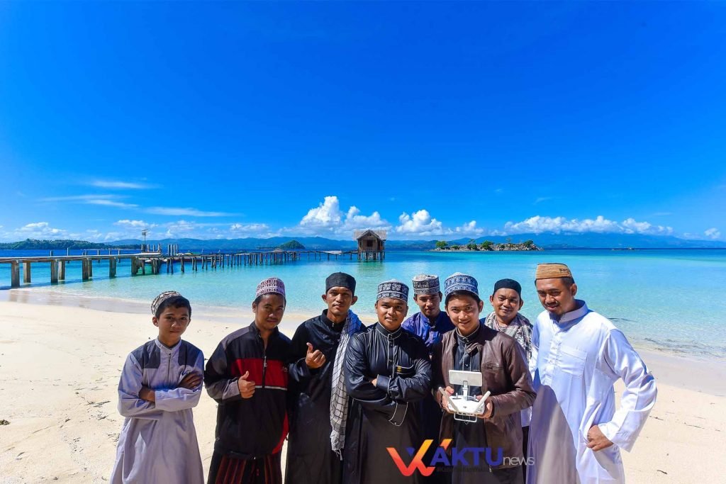 Foto Pulau Saronde