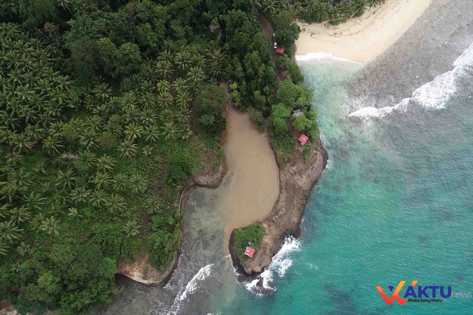 Pantai Tanjung Woka