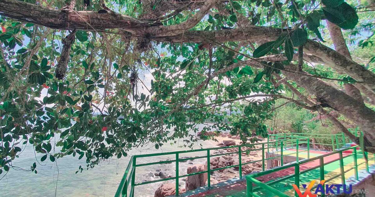 Foto Jembatan Batu Pinagut