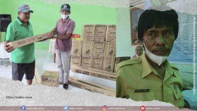 Pemdes Nuangan Serahkan Sejumlah Mesin Pemotong Rumput