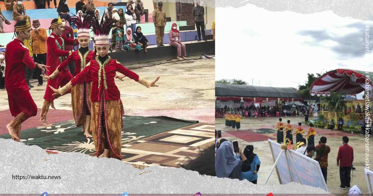 Festival Pesona Pantai Pohon Cinta