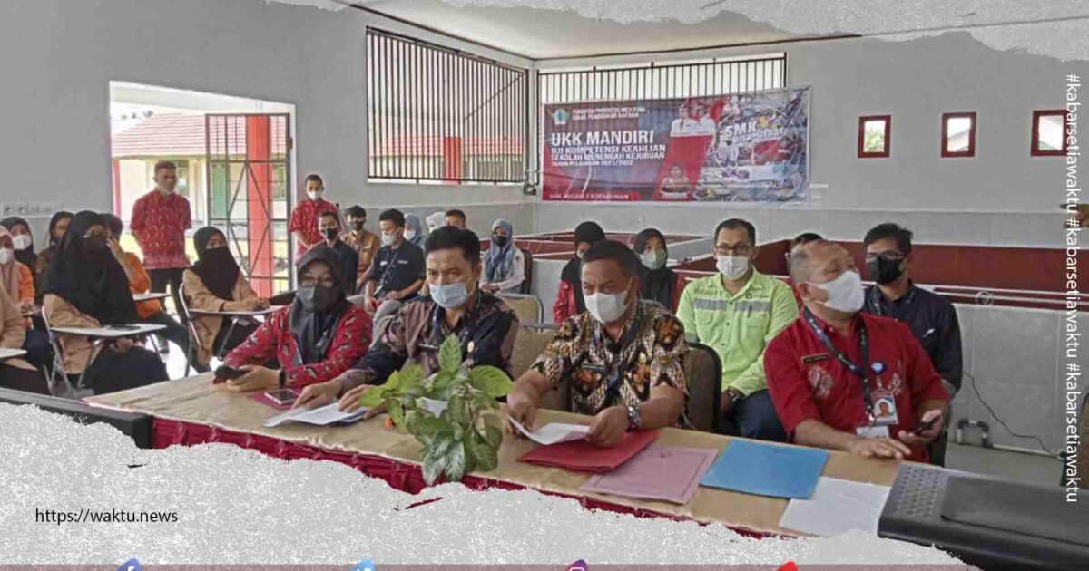 Peserta Ujian SMK Kesehatan Bulawan