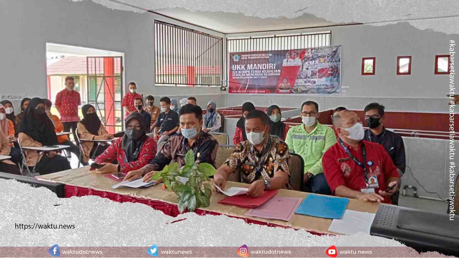 Peserta Ujian SMK Kesehatan Bulawan