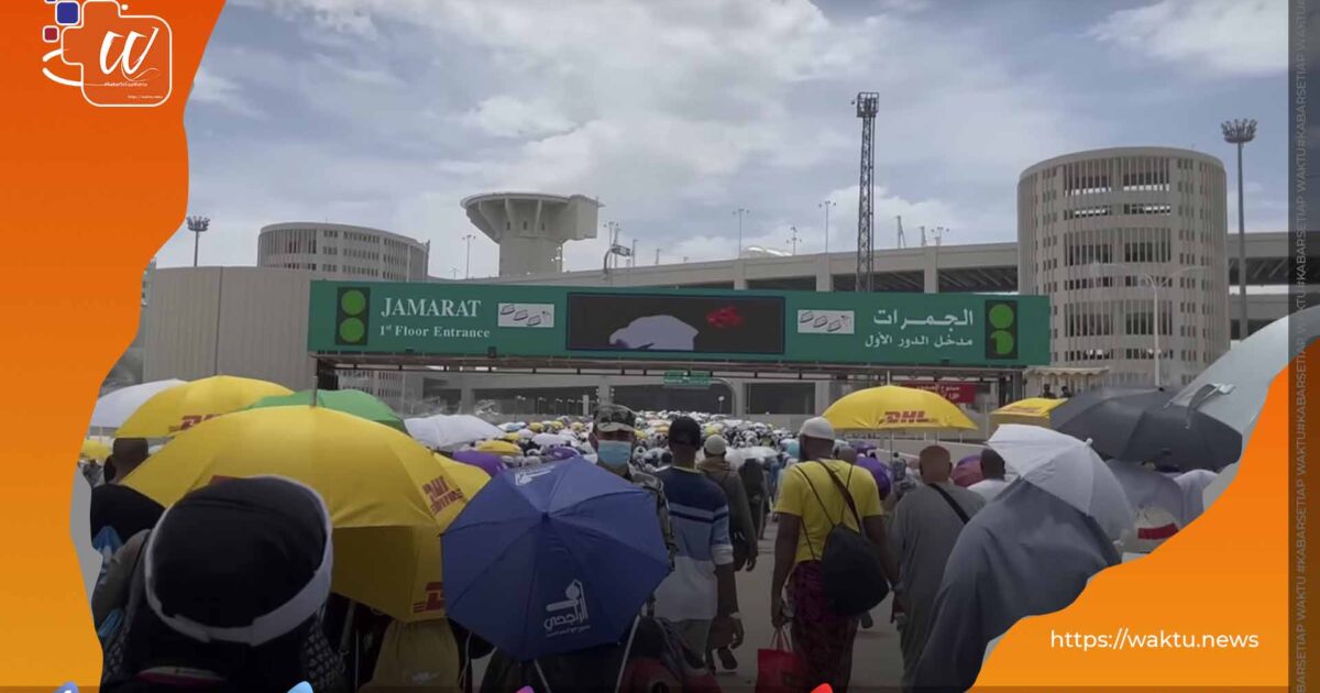 Jemaah Haji Membawa Rokok