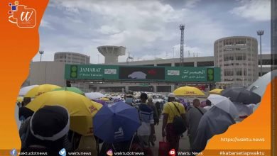 Jemaah Haji Membawa Rokok