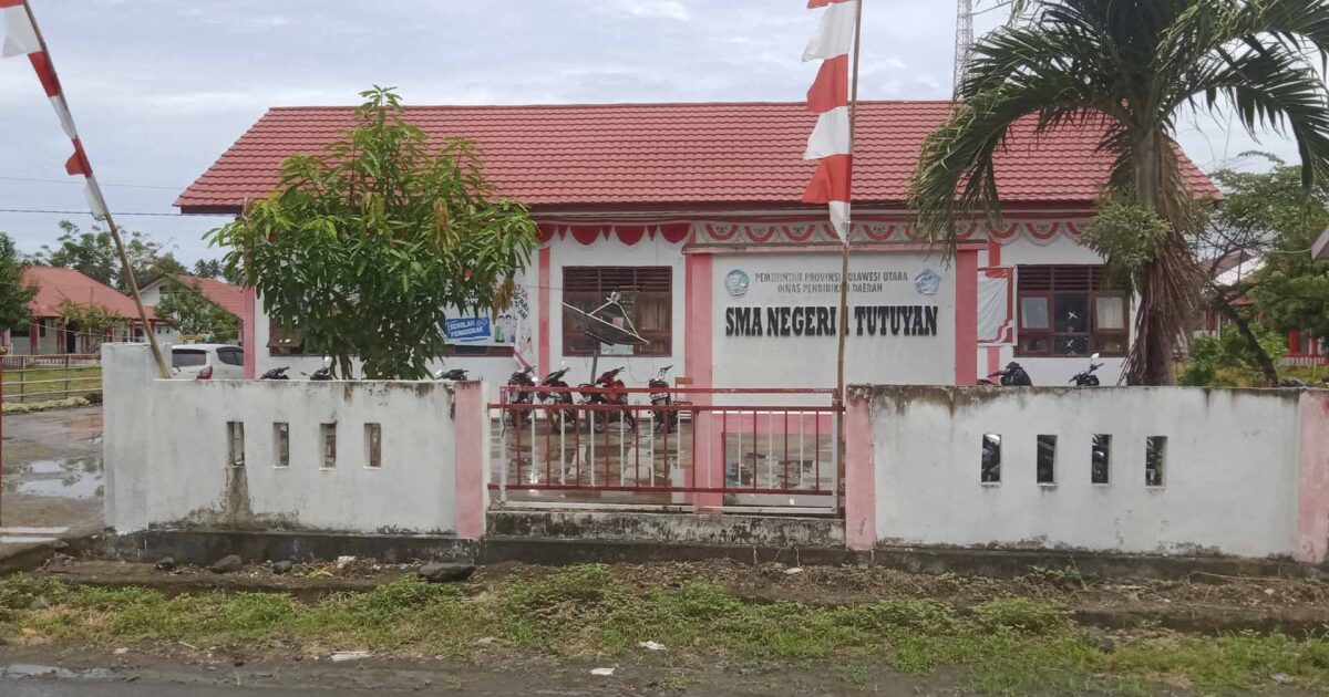 SMA N 1 Tutuyan Pungut Uang Komite