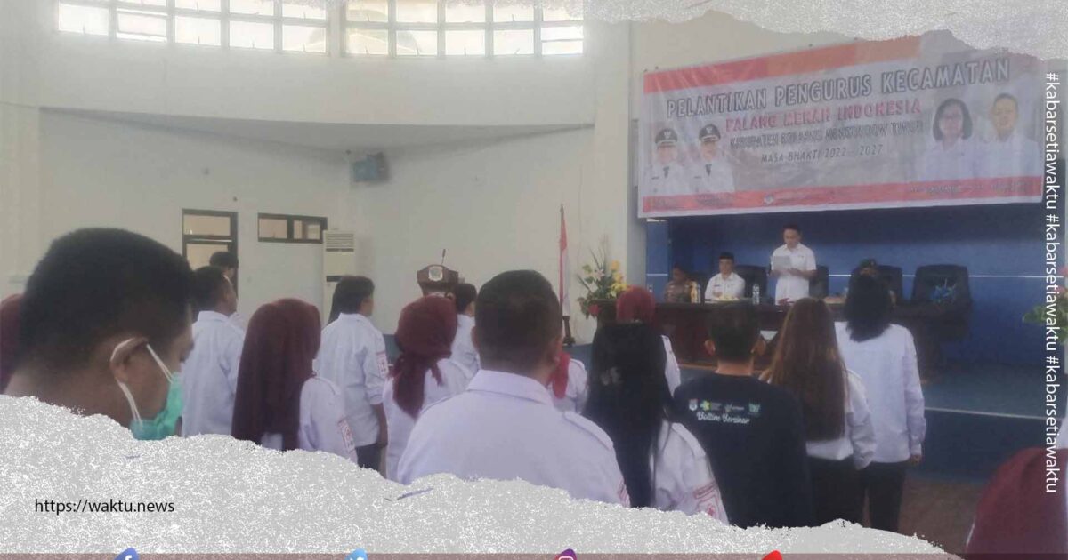 Ketua PMI Boltim Medy Lensun