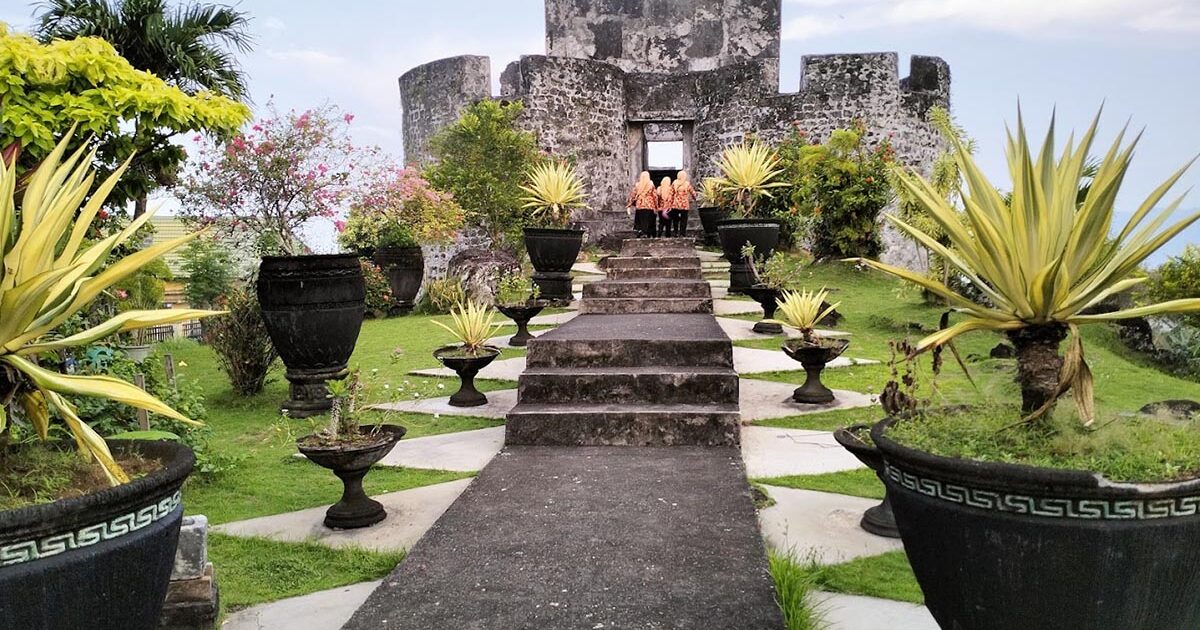 Benteng Tolukko