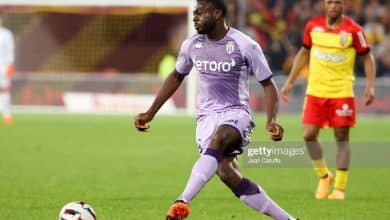 Chelsea Berebut Tanda Tangan Youssouf Fofana