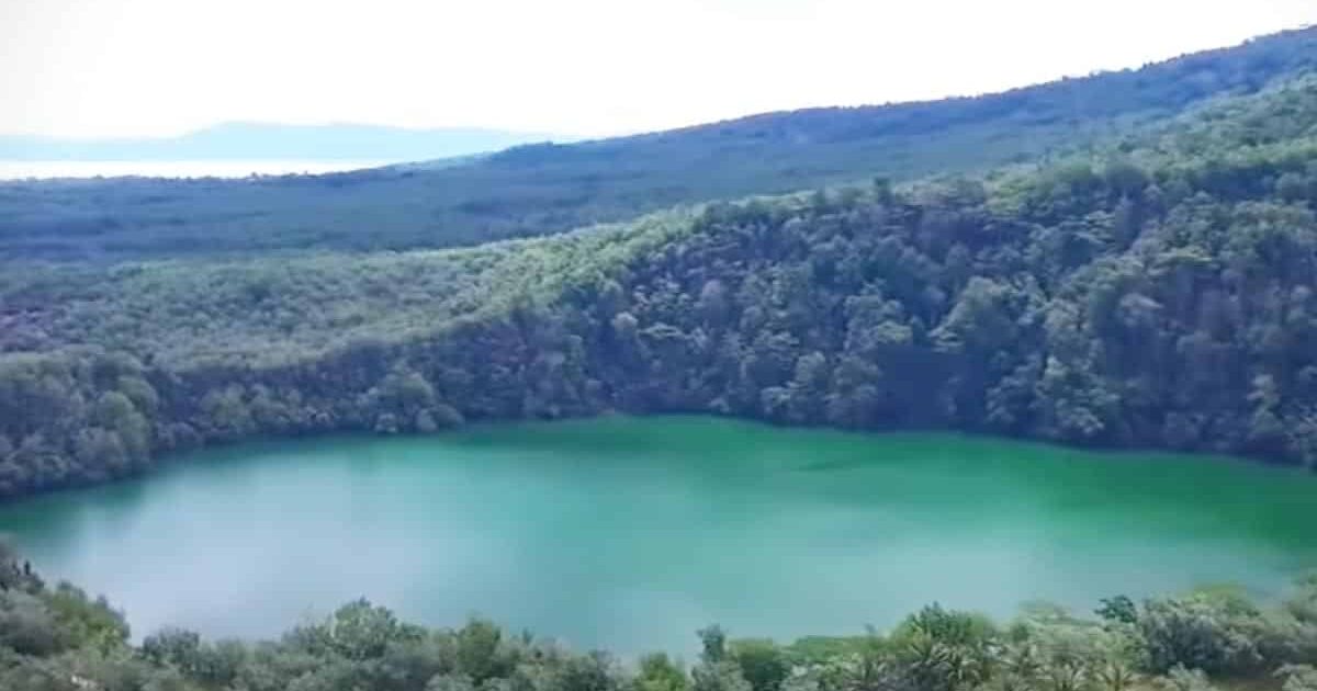 Danau Tolire