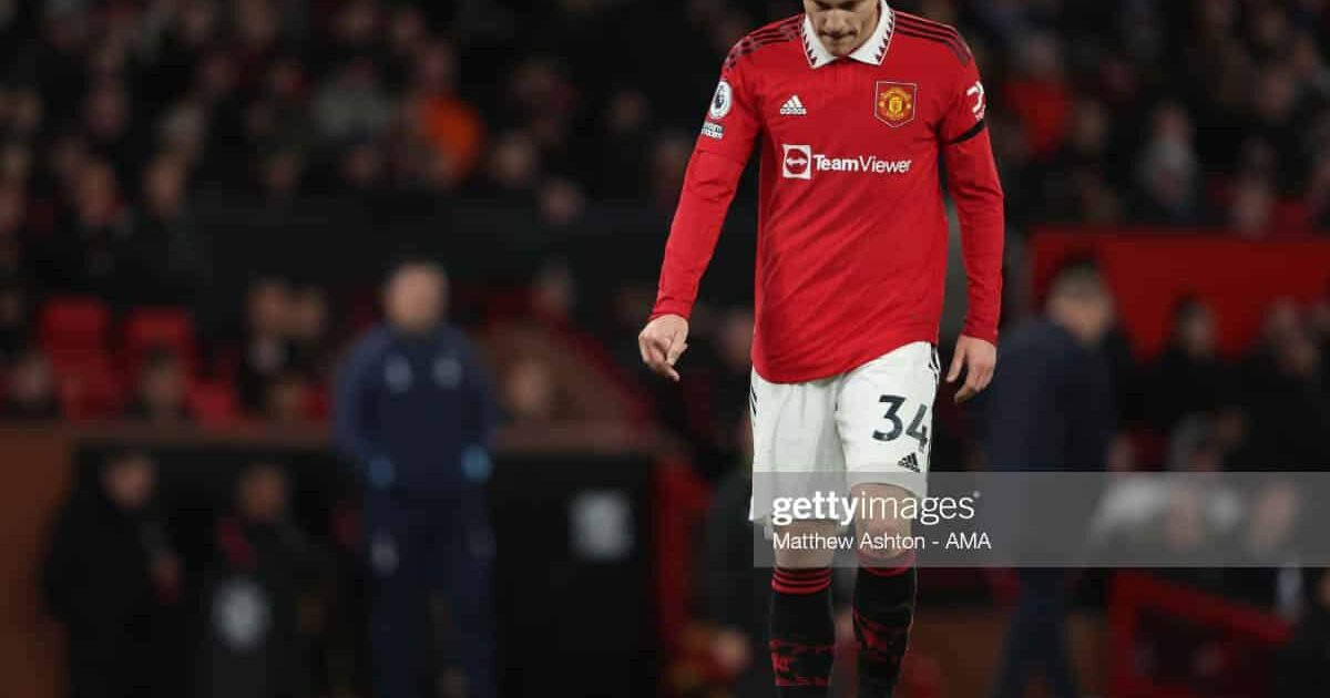 Donny van de Beek Tinggalkan Manchester United