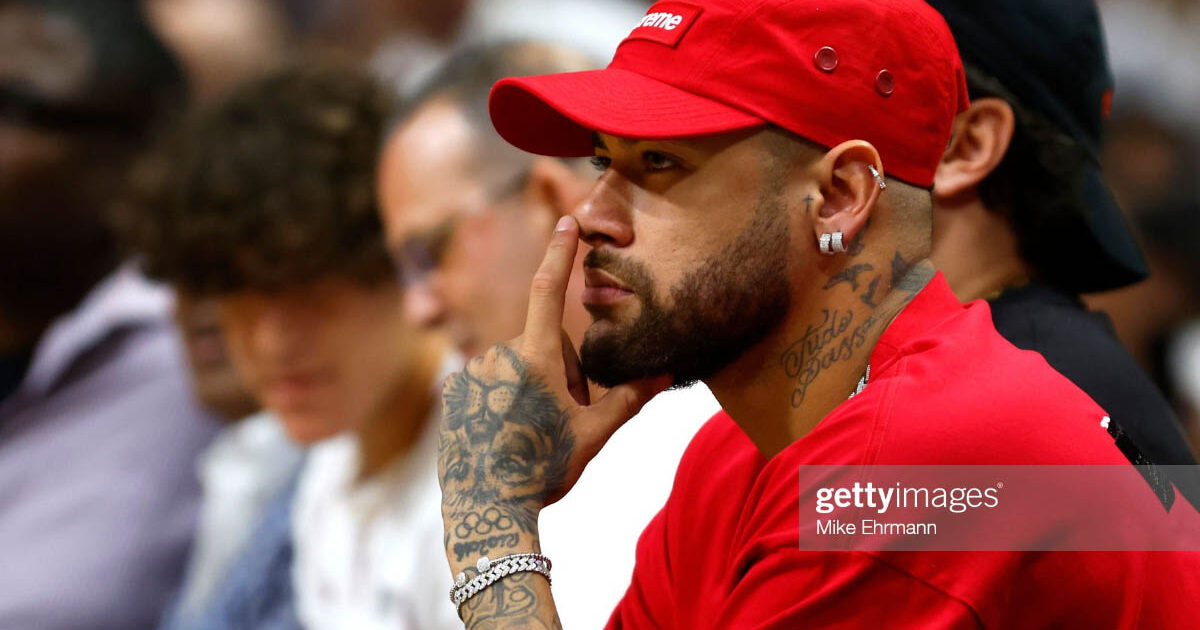 Chelsea Dalam Perburuan Neymar