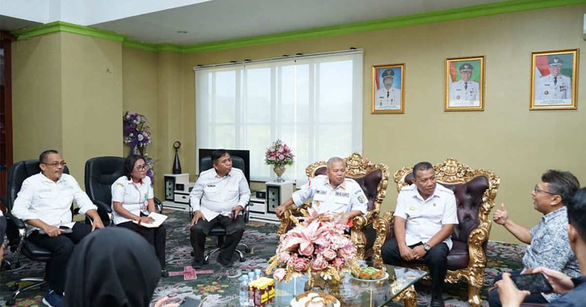 Mengupas Program Triple Helix