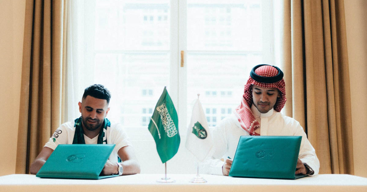 Riyad Mahrez Menuju Arab Saudi