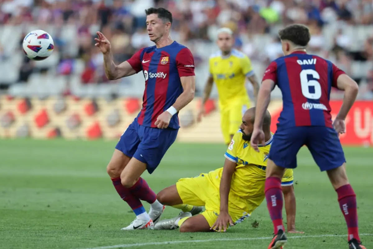 Barcelona Ditantang Villarreal
